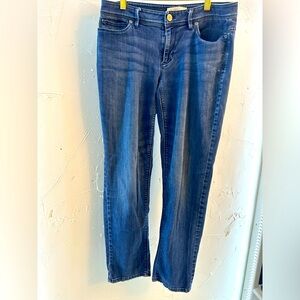 J Jill Women’s Slim Leg Medium Wash Denim Jean size 6